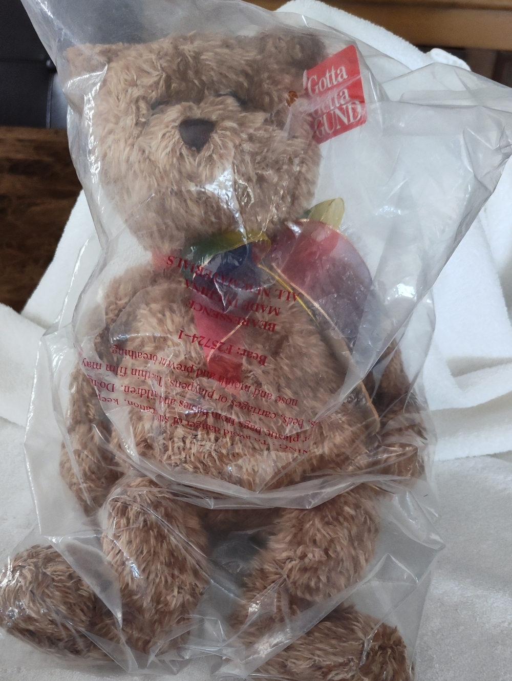 Gotta Get a Gund Bearessence 15" Bear